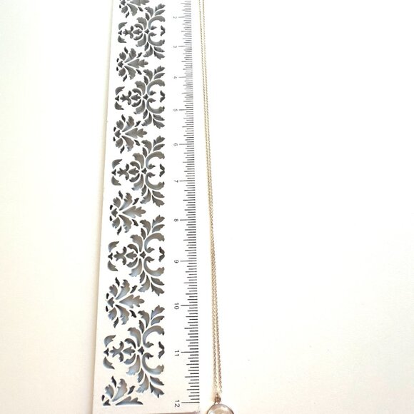 3632 TOUS SILVER NECKLACE AND MOTHER OF PEARL PENDANT CHARM JEWELRY - Picture 3 of 6